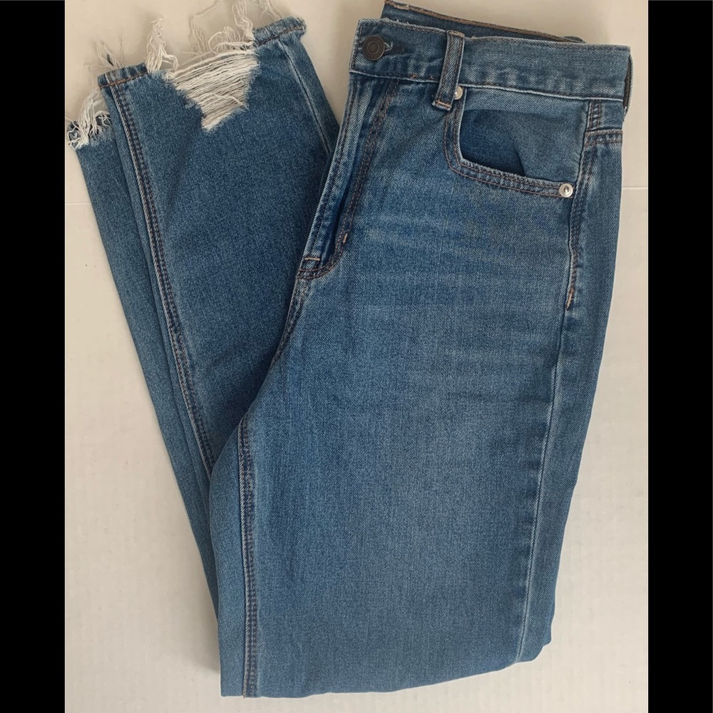 American Eagle Mom Jeans